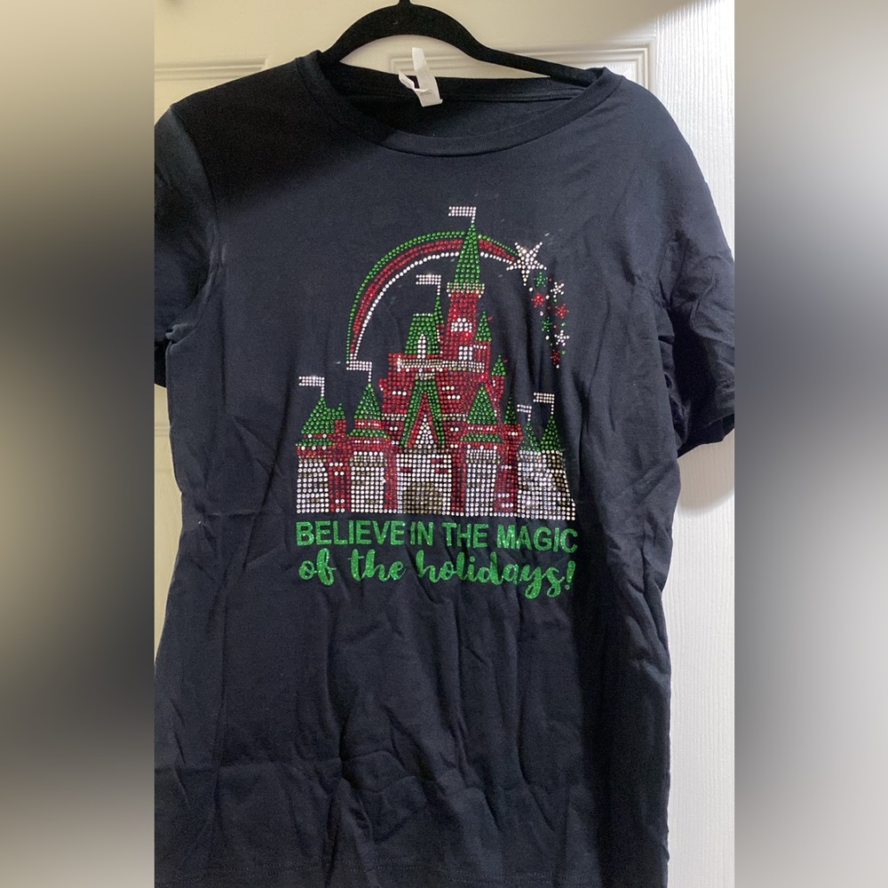 Glitter ever after Christmas shirt sz m new